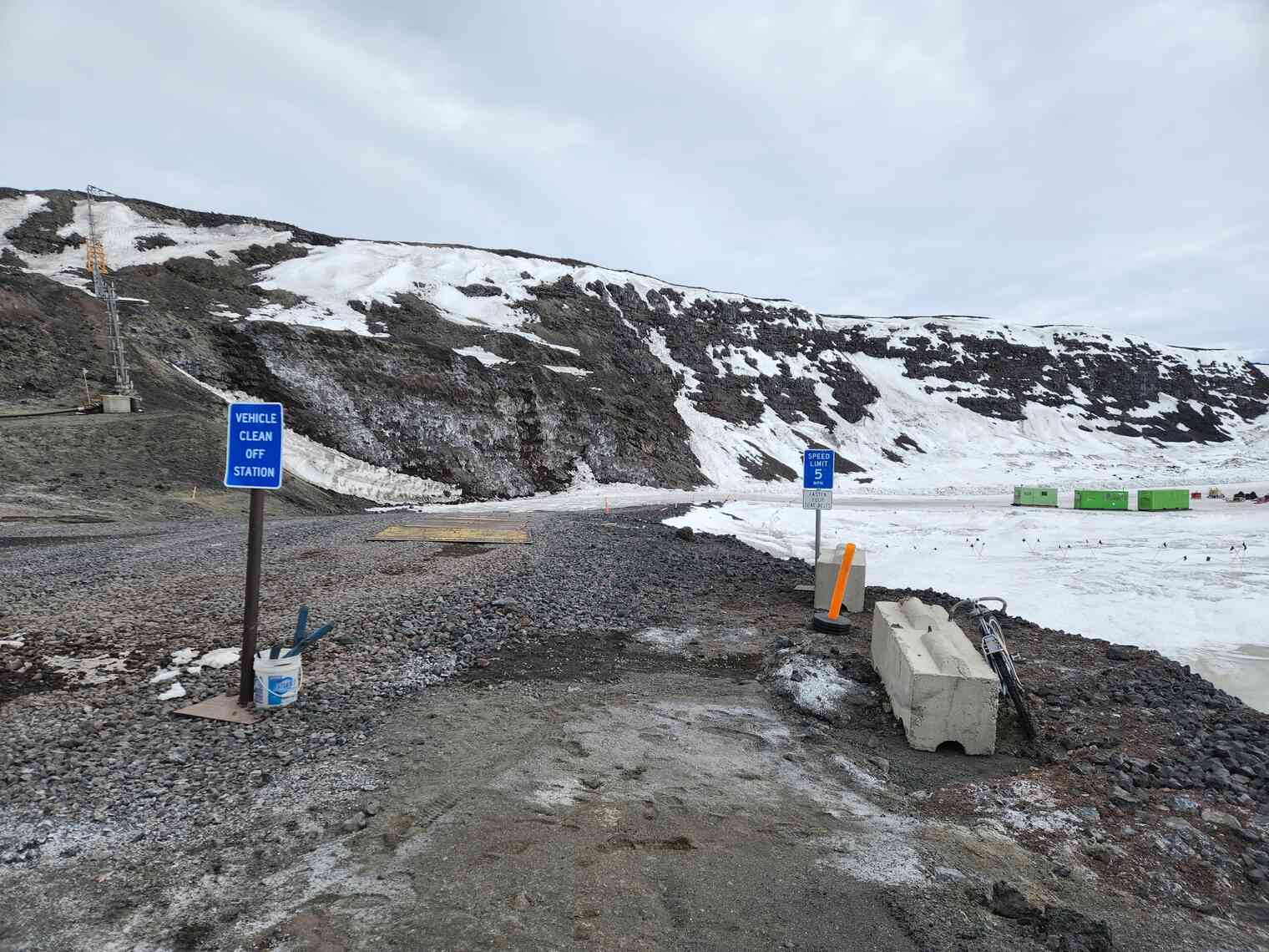 McMurdo Vehicle Cleaning Station