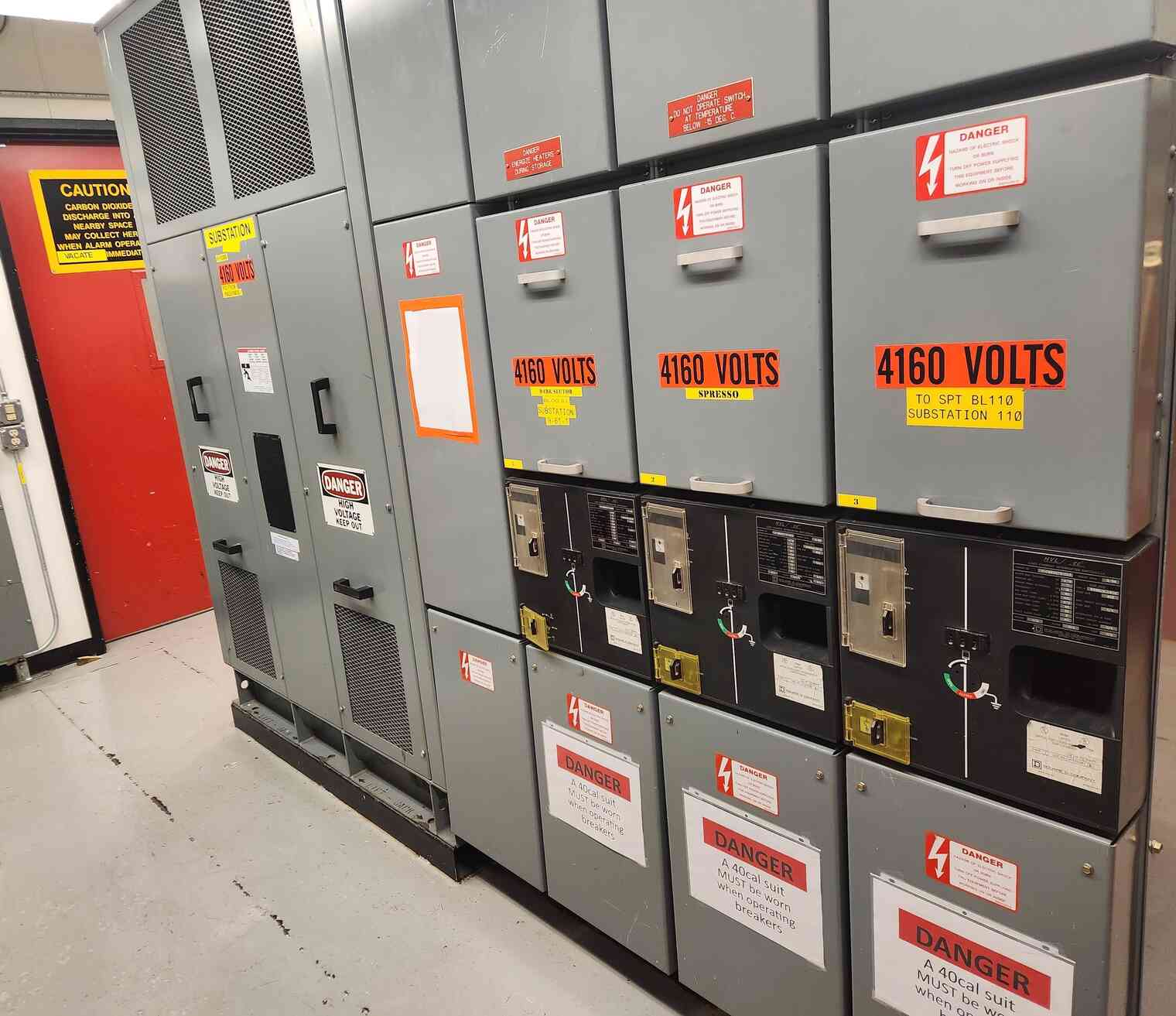 4160v Switchgear 01