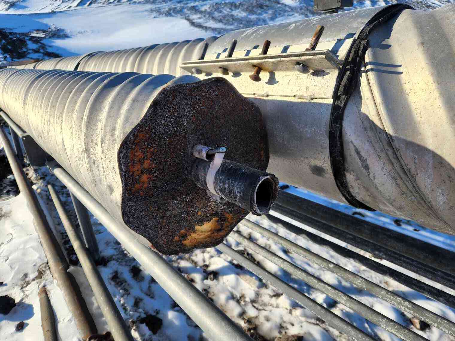 Insulated Pipe 01